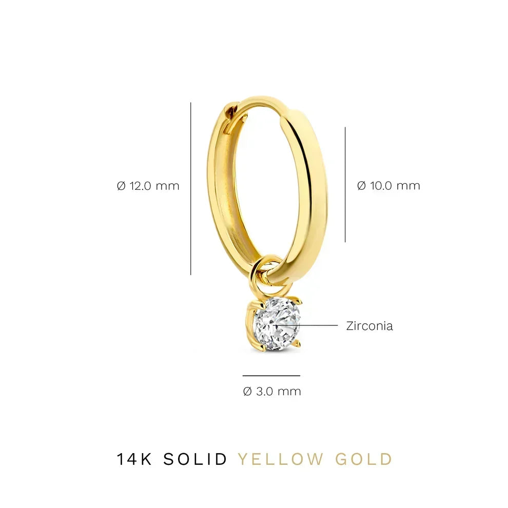 Brincos de argola dourados Celeste™ com pedra de ouro da Rose & Oliver, mostrados em uma imagem clara e detalhada