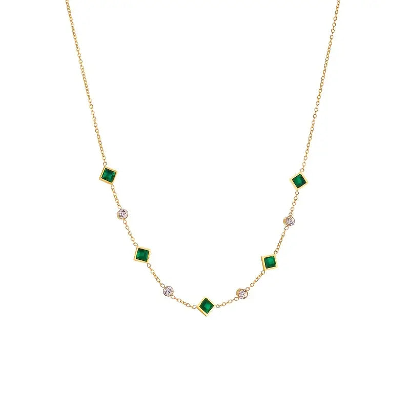 Amelisse Glenwyn Necklace | Gold by Rose & Oliver, detail view