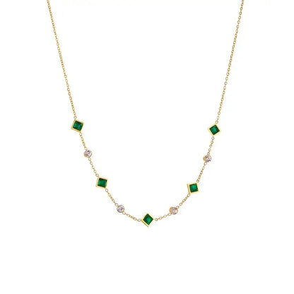 Amelisse Glenwyn Necklace | Gold by Rose & Oliver, detail view