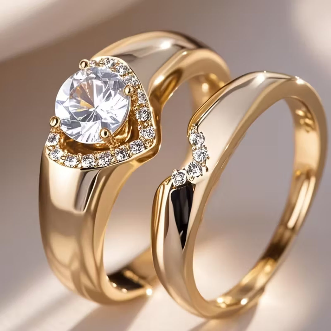 Conjunto de joias Heart Halo Duo Ring da Rose & Oliver com dois anéis delicados e detalhes de coração e halo em prata.