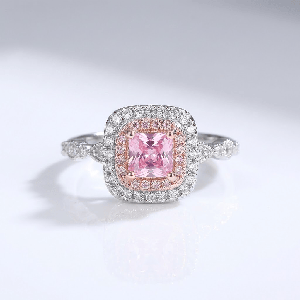 Anel de Rosa e Oliver com zirconia rosa e halo, acabamento brilhante e design delicado para joia elegante.