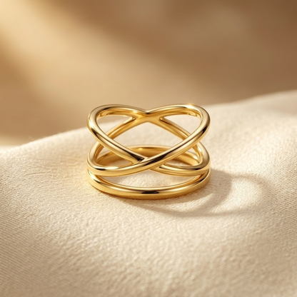 Anel minimalista dourado Rose & Oliver, anel envolvente com design simples e elegante para uso diário.