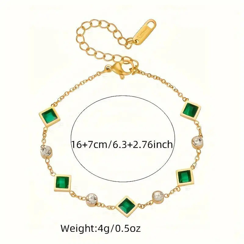 Pulseira Amelisse Glenwyn da Rose & Oliver em ouro, com detalhes delicados e acabamento elegante, visível na imagem.