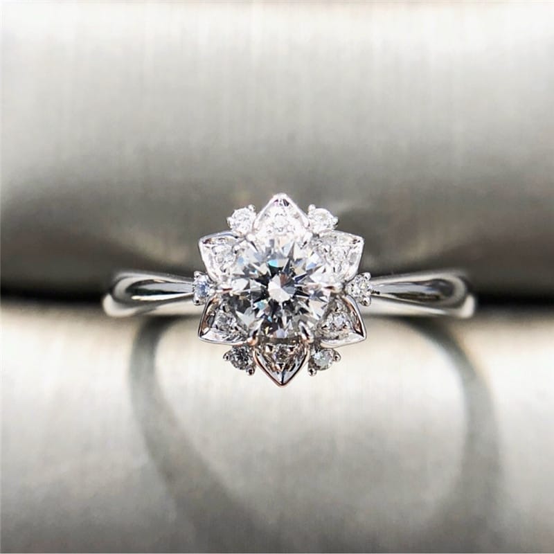 Silver Zirconia Lotus Light Ring by Rose & Oliver, detail view