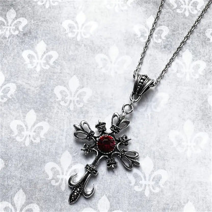 Colar Veldrith Noirelle em ouro branco da Rose & Oliver, com design delicado e detalhes elegantes.