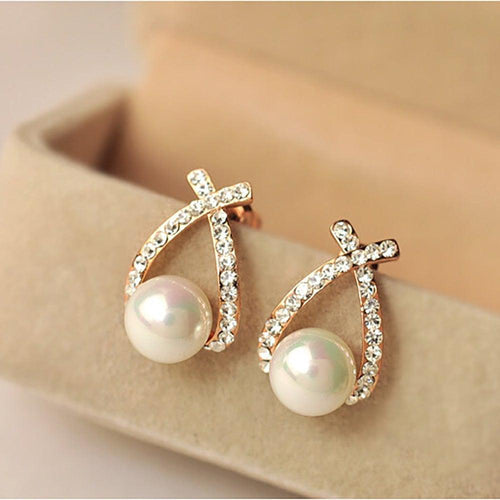 Pearl earrings with glitter by Rose & Oliver, main product view