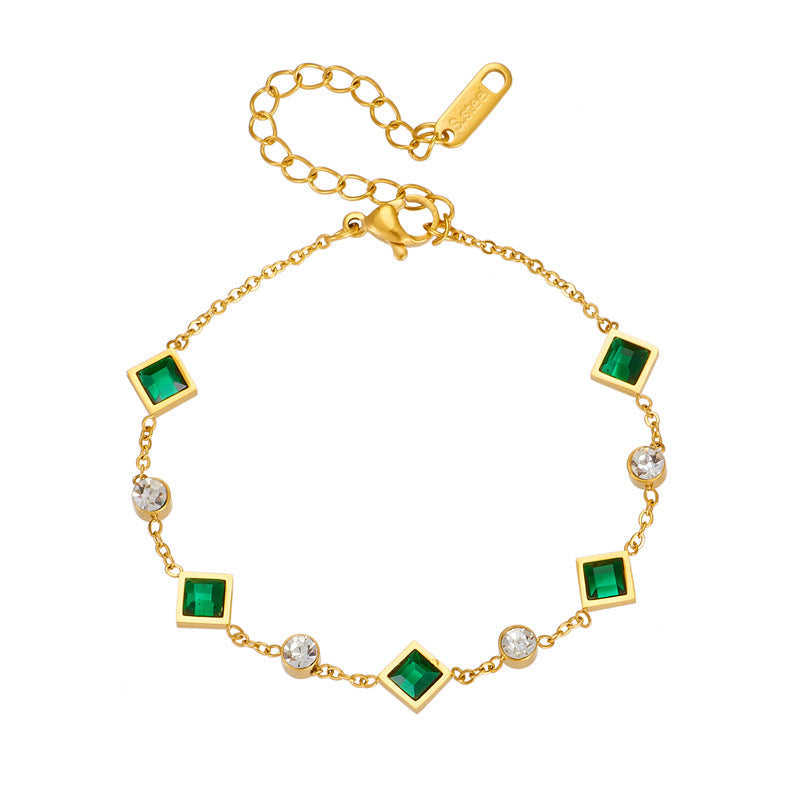 Pulseira Amelisse Glenwyn da Rose & Oliver em ouro, com detalhes elegantes e acabamento brilhante.