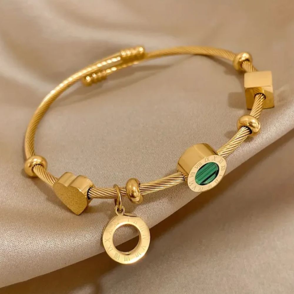 Pulseira Emerance Gold da Rose & Oliver, delicada e elegante, com acabamento em ouro e design sofisticado.